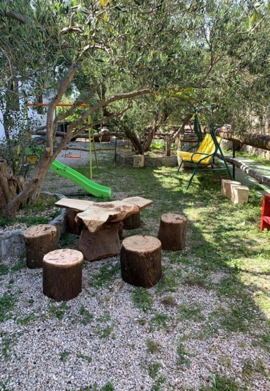 טוצפי Apartments Antisa - With Playground מראה חיצוני תמונה